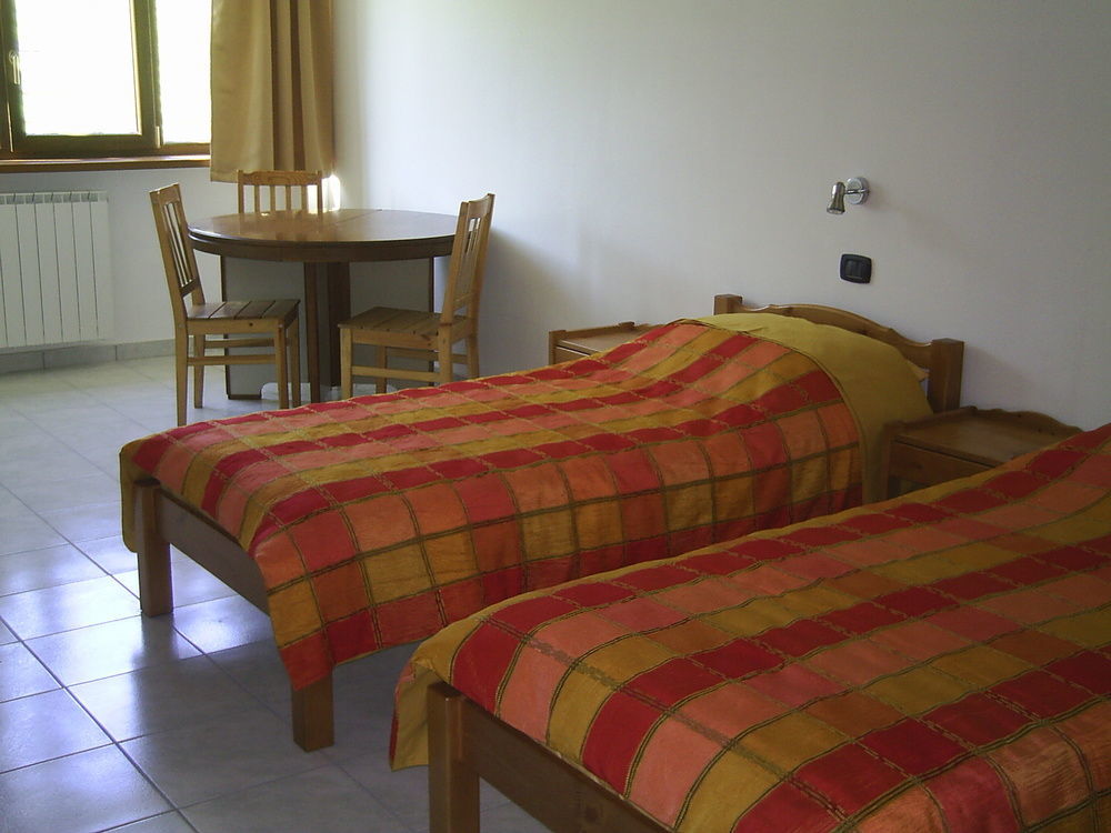 Agriturismo San Giuliano Dei Fratelli Giai Susa Eksteriør billede