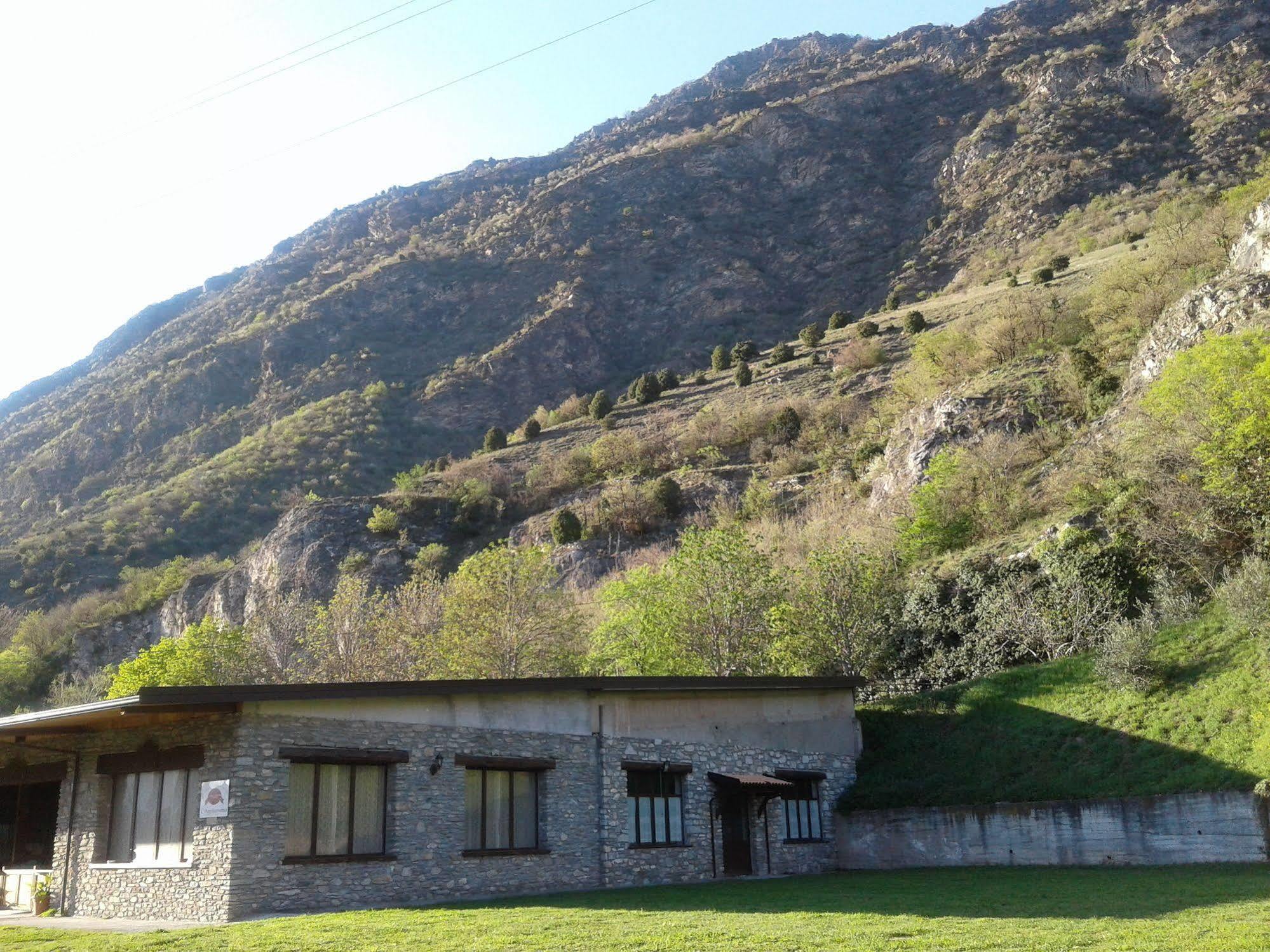 Agriturismo San Giuliano Dei Fratelli Giai Susa Eksteriør billede